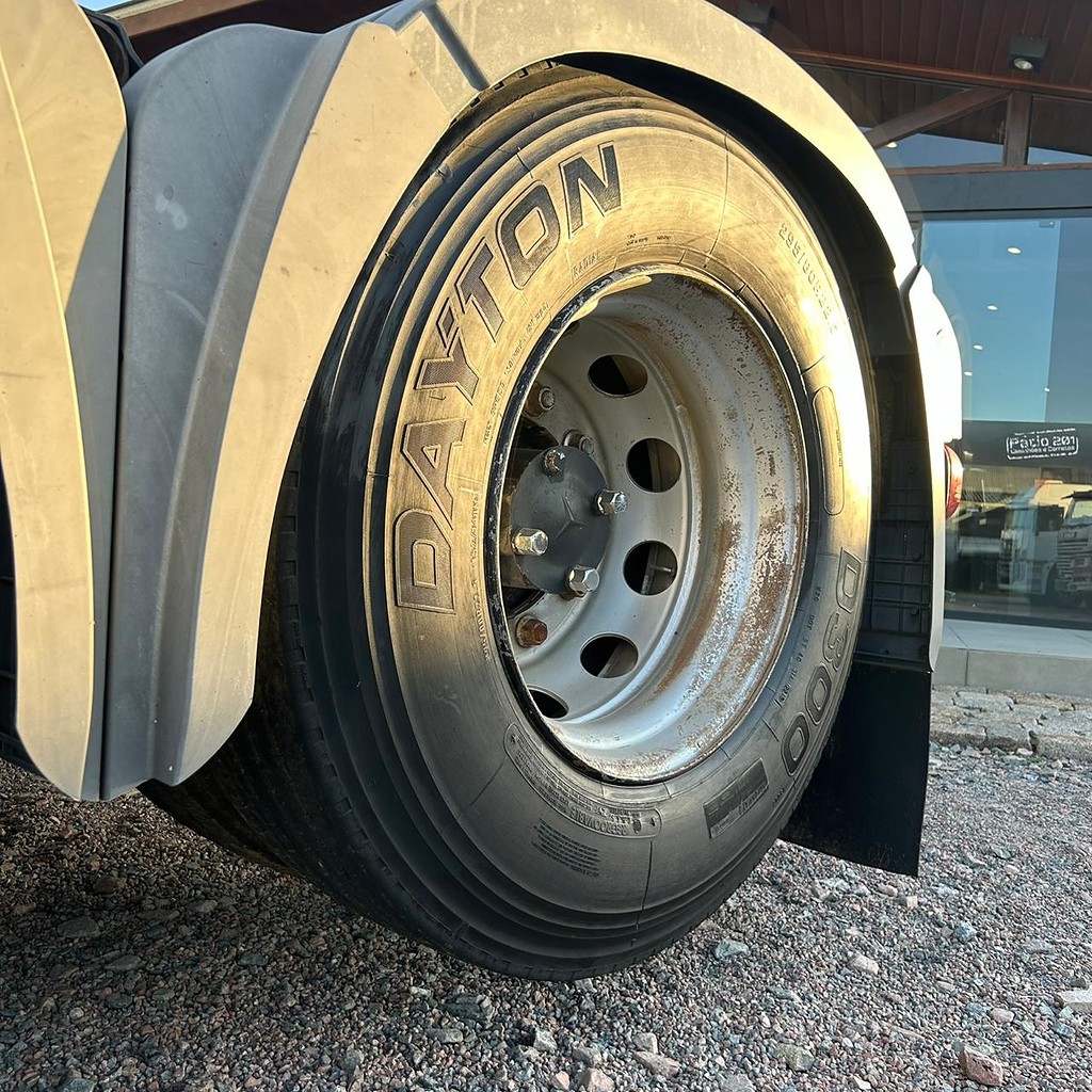 Caminhão MERCEDES BENZ MB 2546 Cavalo Mecânico ANO 2020 de Patio 201 Caminhoes e Carretas no Paraná