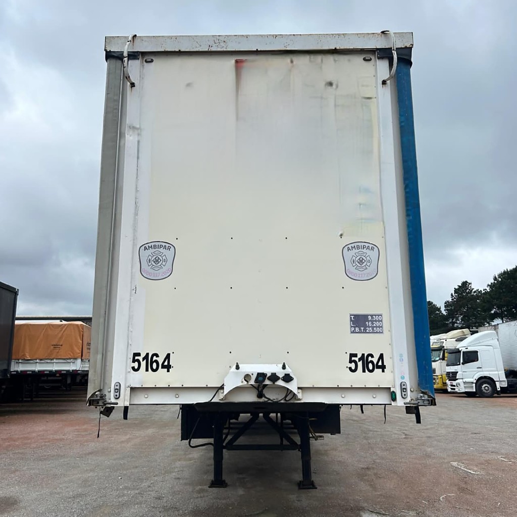 Carreta SEMI-REBOQUE BAU SIDER São Pedro ANO 2020 3 Eixos de Patio 201 Caminhoes e Carretas no Paraná