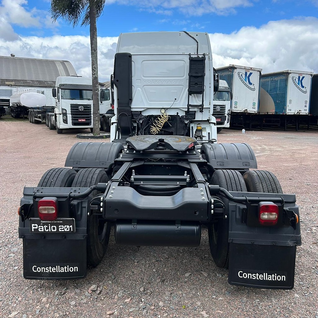 Caminhão VOLKSWAGEN VW 25420 Cavalo Mecânico ANO 2020 de Patio 201 Caminhoes e Carretas no Paraná