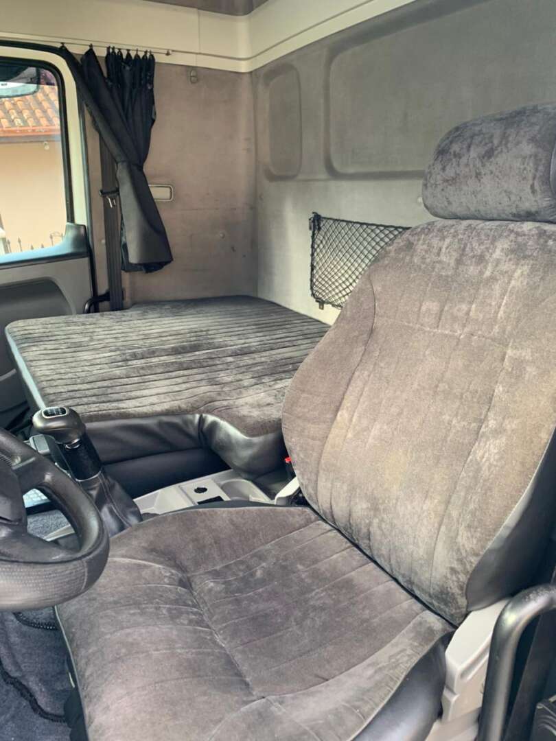 Caminhão VOLKSWAGEN VW 19320 Cavalo Mecânico ANO 2010 de Patio 201 Caminhoes e Carretas no Paraná