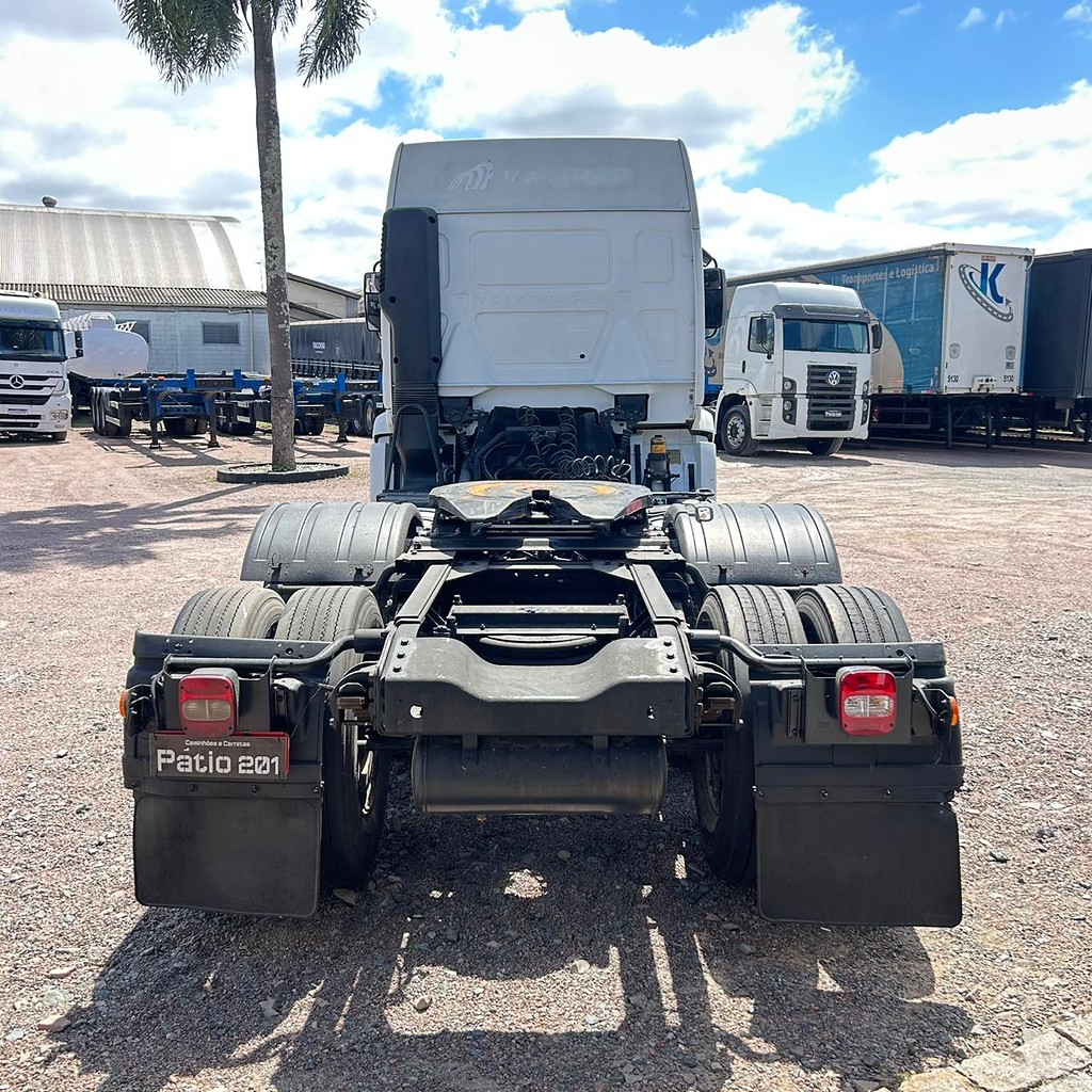 Caminhão VOLKSWAGEN VW 25420 Cavalo Mecânico ANO 2018 de Patio 201 Caminhoes e Carretas no Paraná