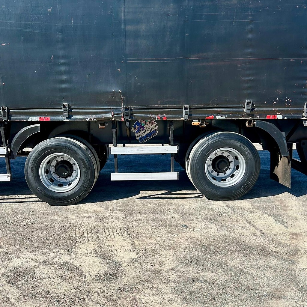 Carreta SEMI-REBOQUE BAU SIDER Schiffer ANO 2016 1+1 Vanderleia de Patio 201 Caminhoes e Carretas no Paraná