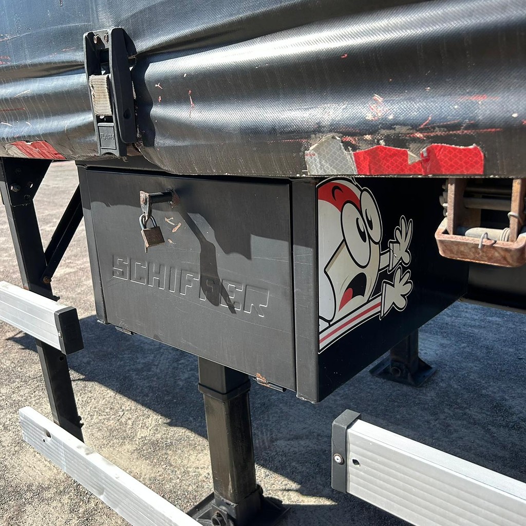 Carreta SEMI-REBOQUE BAU SIDER Schiffer ANO 2016 1+1 Vanderleia de Patio 201 Caminhoes e Carretas no Paraná