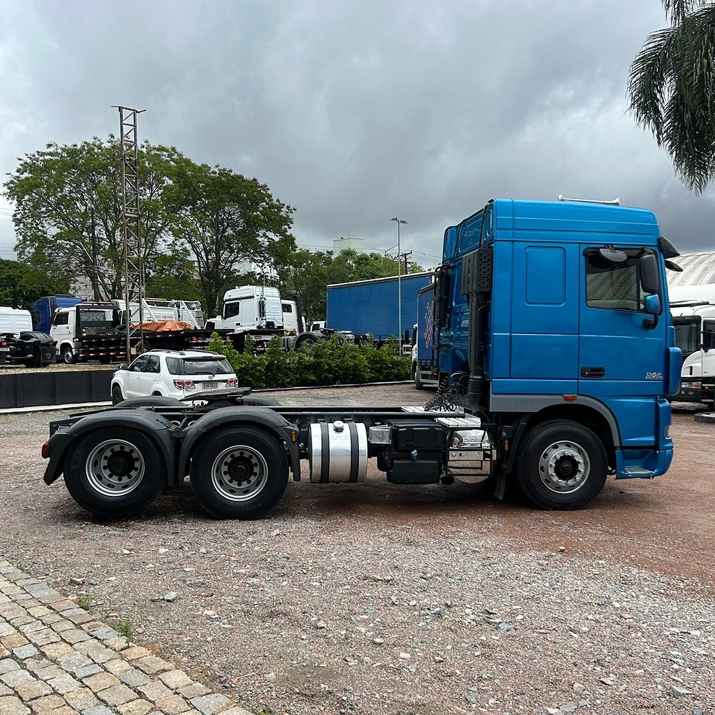 Caminhão DAF XF105 460 Cavalo Mecânico ANO 2020 de Patio 201 Caminhoes e Carretas no Paraná