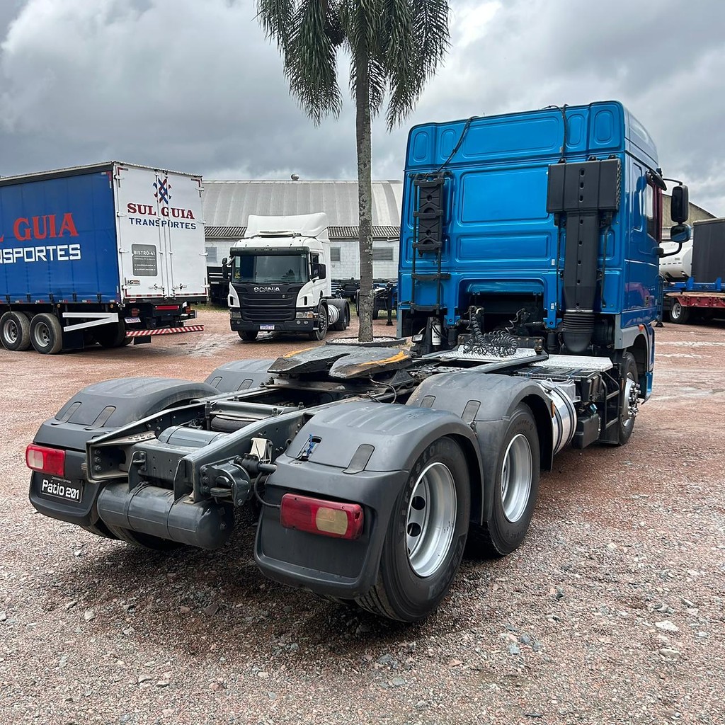 Caminhão DAF XF105 460 Cavalo Mecânico ANO 2020 de Patio 201 Caminhoes e Carretas no Paraná