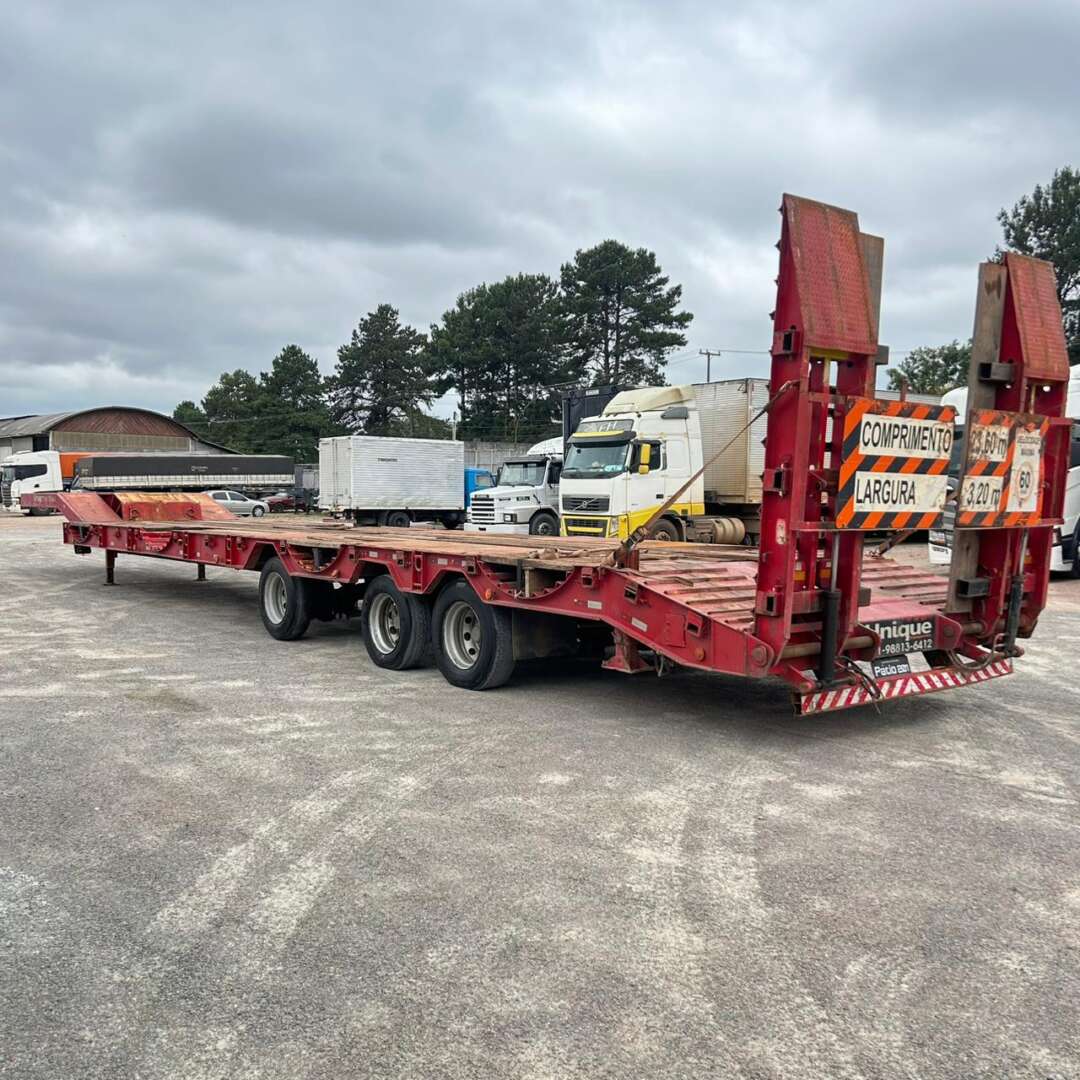 Carreta SEMI-REBOQUE PRANCHA Noma ANO 2013 2+1 Canguru de Patio 201 Caminhoes e Carretas no Paraná