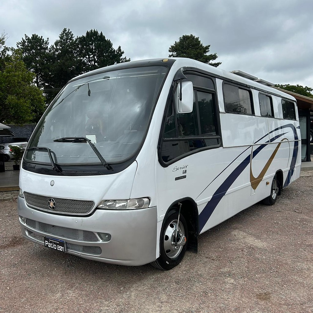 Caminhão MERCEDES BENZ MB 914 Motorhome ANO 2003 de Patio 201 Caminhoes e Carretas no Paraná