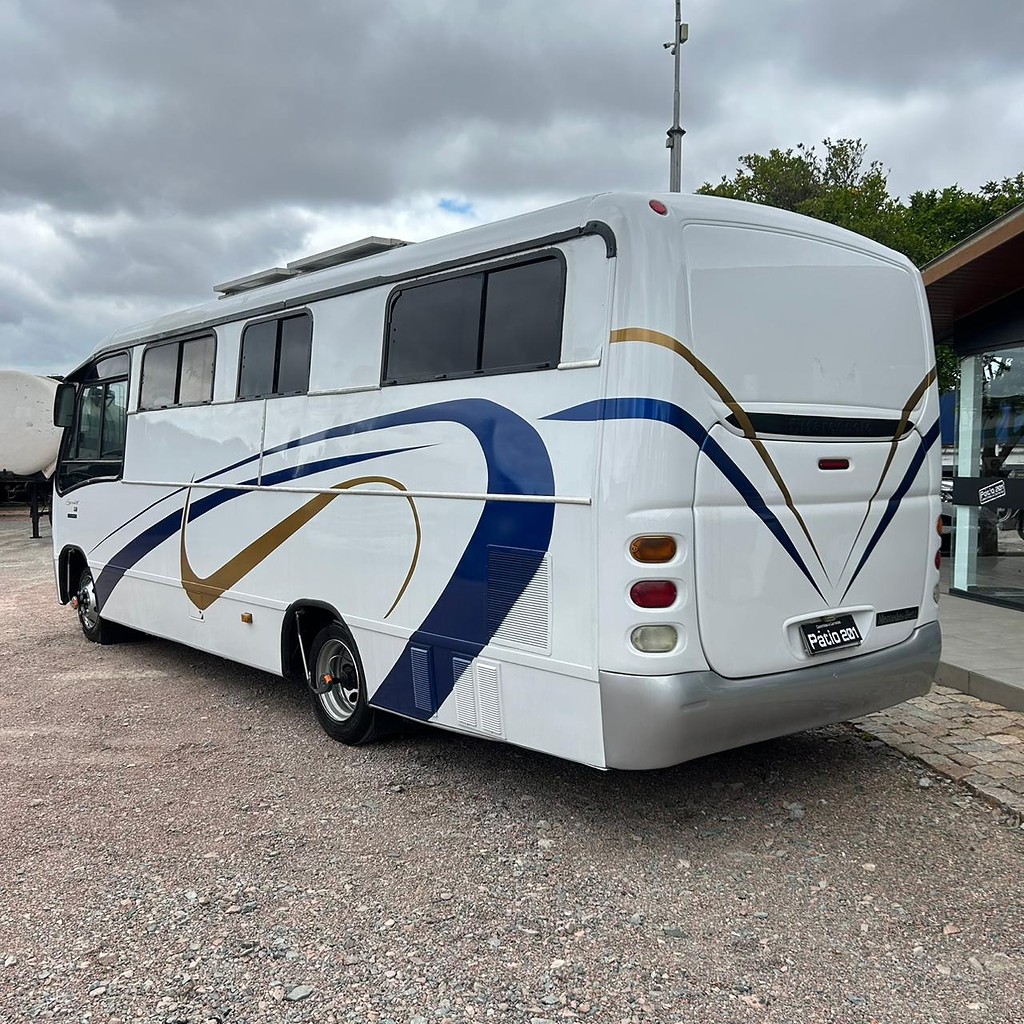Caminhão MERCEDES BENZ MB 914 Motorhome ANO 2003 de Patio 201 Caminhoes e Carretas no Paraná