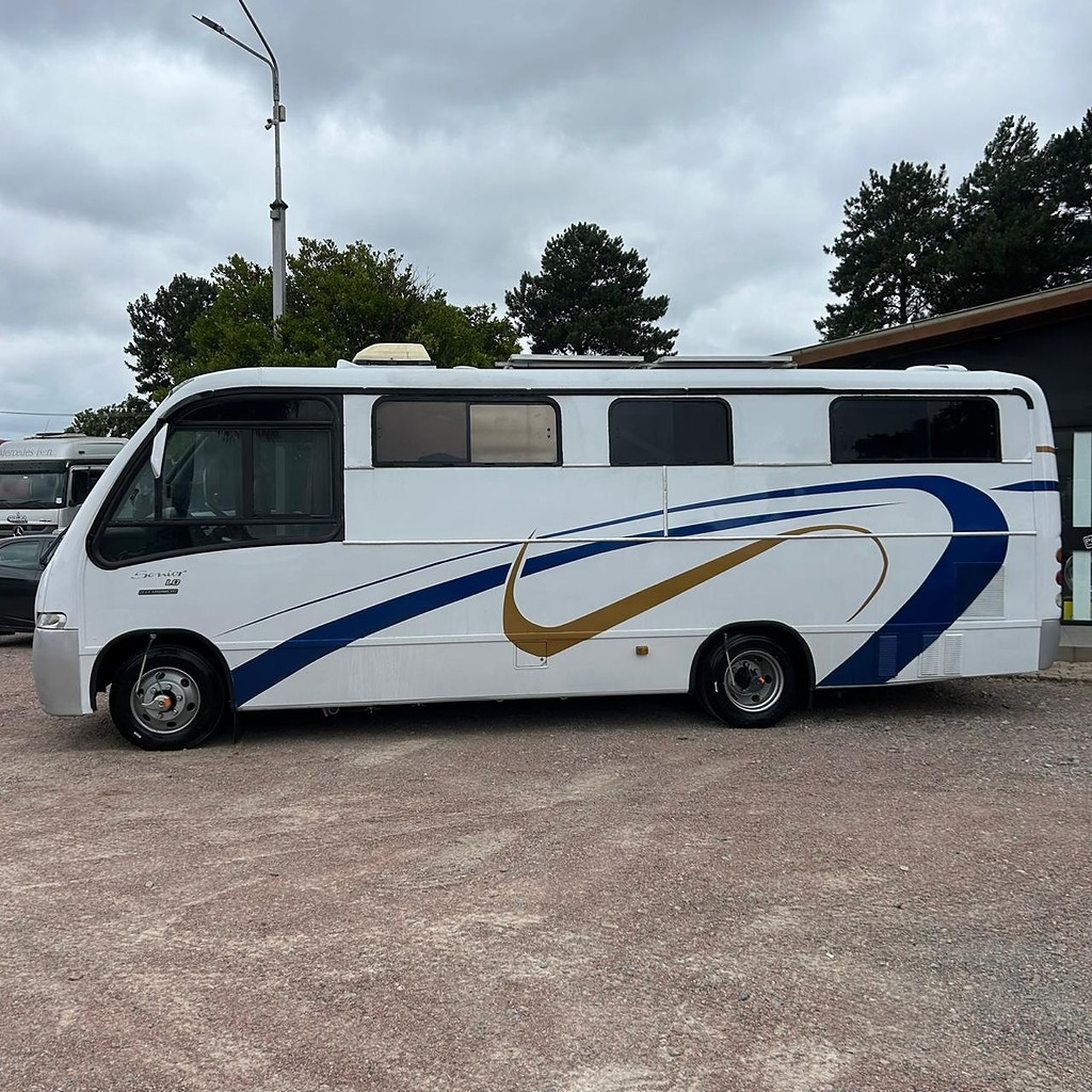 Caminhão MERCEDES BENZ MB 914 Motorhome ANO 2003 de Patio 201 Caminhoes e Carretas no Paraná