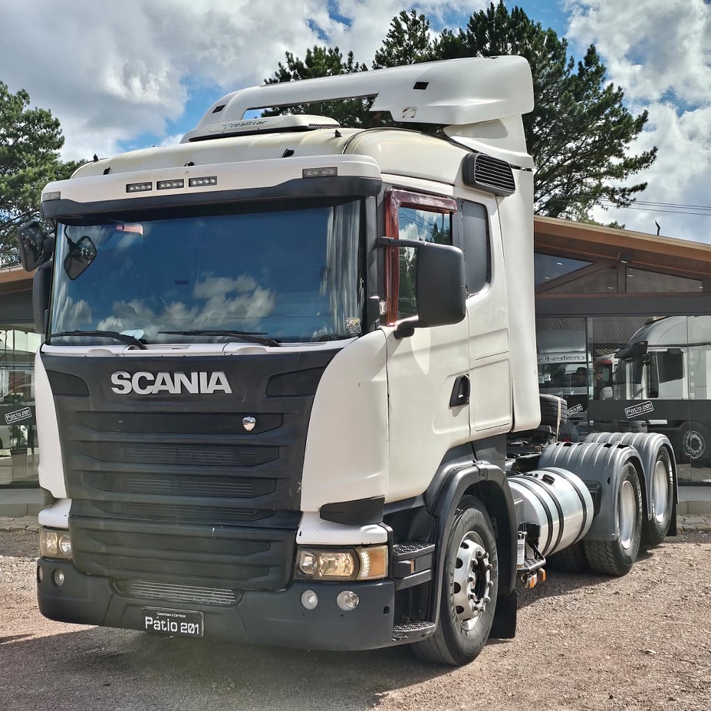 Caminhão SCANIA 440 Cavalo Mecânico ANO 2014 de Patio 201 Caminhoes e Carretas no Paraná