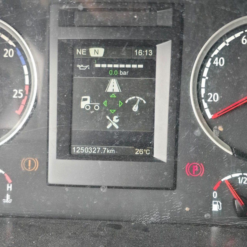 Caminhão SCANIA 440 Cavalo Mecânico ANO 2014 de Patio 201 Caminhoes e Carretas no Paraná