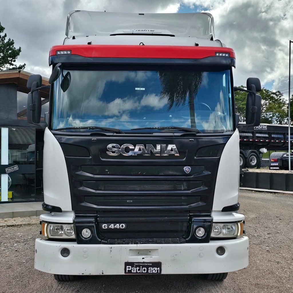 SCANIA G 440 6X4 BUG PESADO 2018 – REPASSE – FINANCIA 100% de Patio 201 Caminhoes e Carretas no Paraná