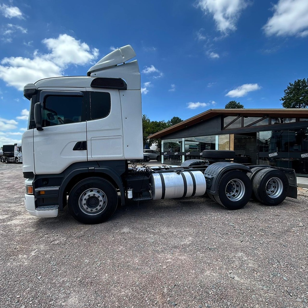 Caminhão SCANIA 440 Cavalo Mecânico ANO 2015 de Patio 201 Caminhoes e Carretas no Paraná