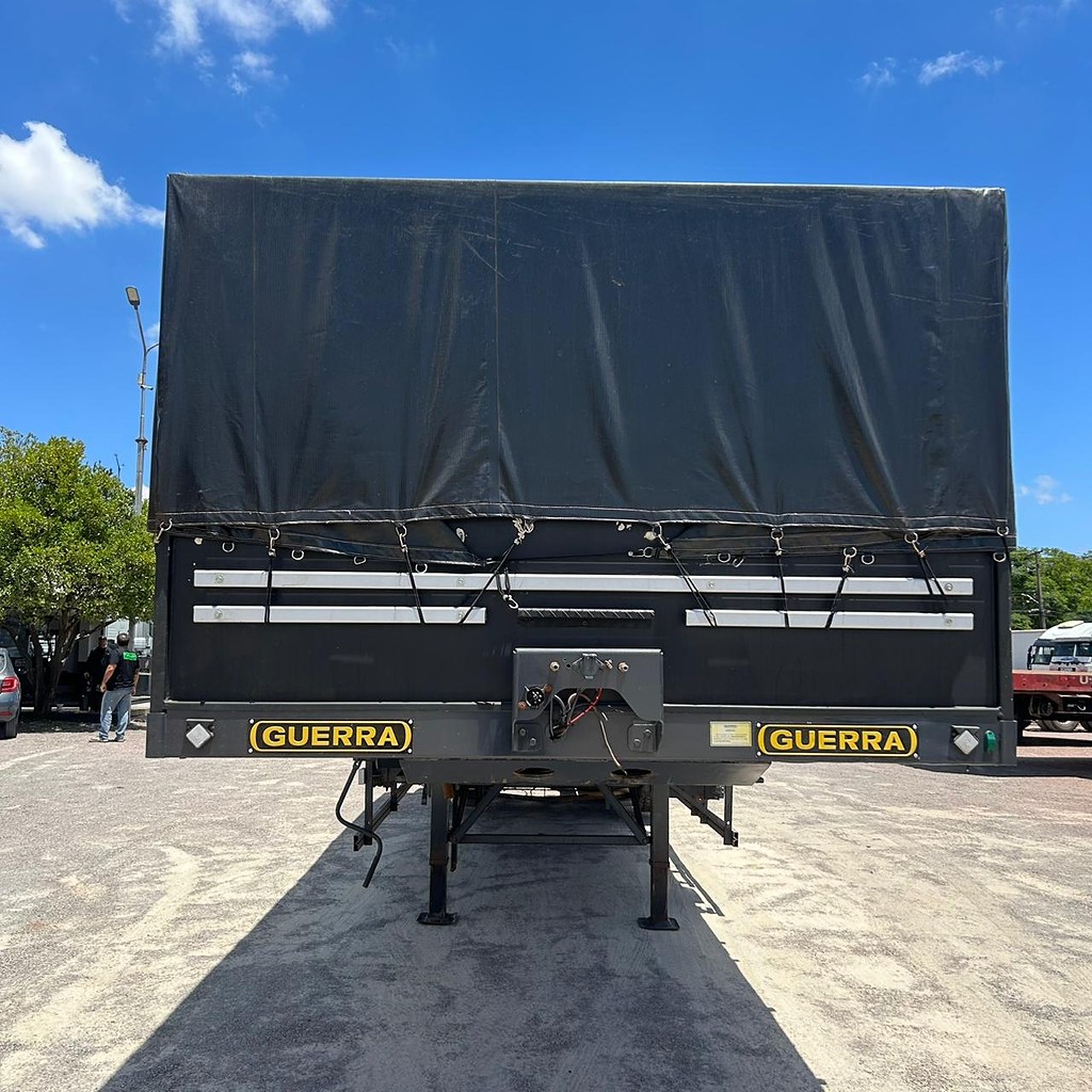 Carreta BITREM 9 EIXOS GRANELEIRO Guerra ANO 2016 9 Eixos de Patio 201 Caminhoes e Carretas no Paraná