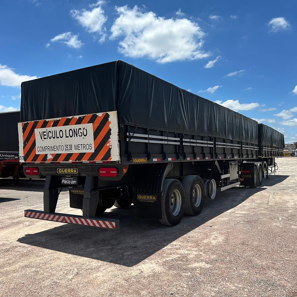 Carreta BITREM 9 EIXOS GRANELEIRO Guerra ANO 2016 9 Eixos de Patio 201 Caminhoes e Carretas no Paraná