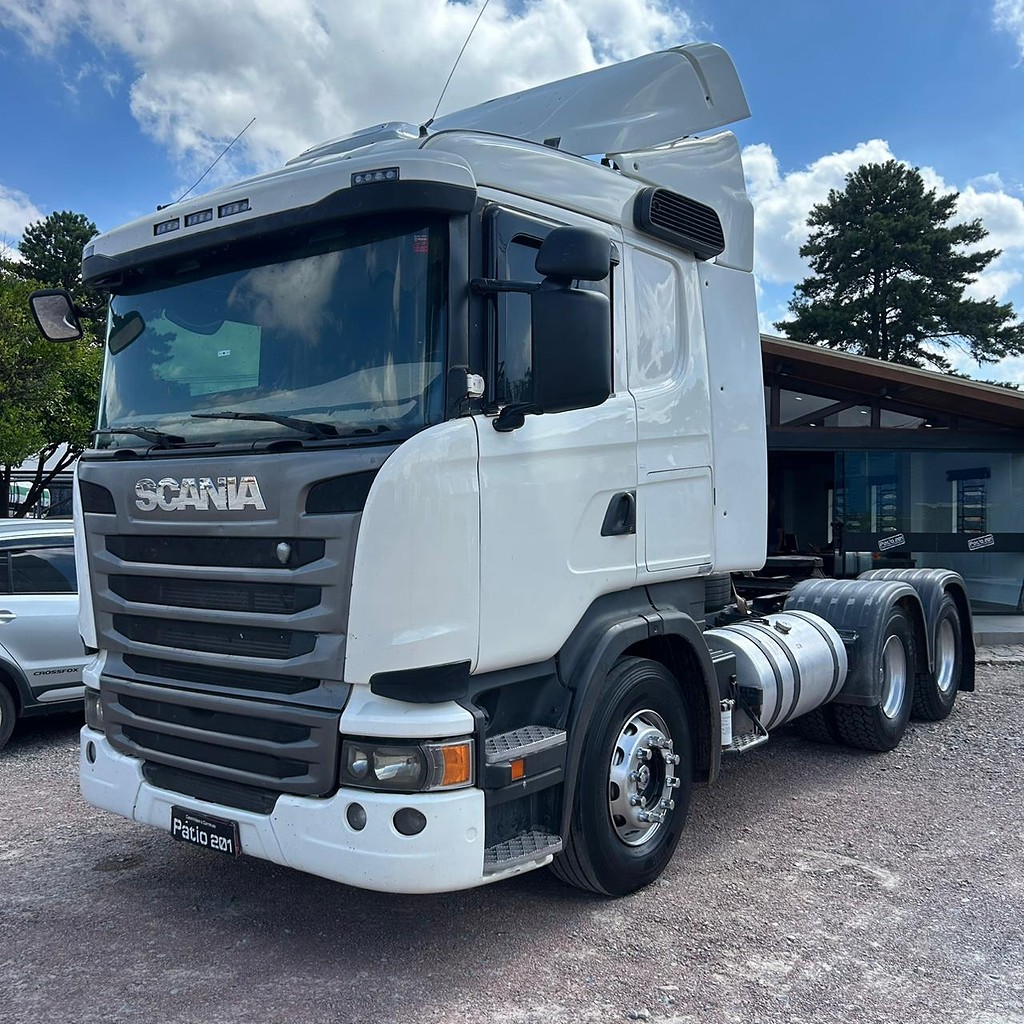 Caminhão SCANIA 440 Cavalo Mecânico ANO 2014 de Patio 201 Caminhoes e Carretas no Paraná