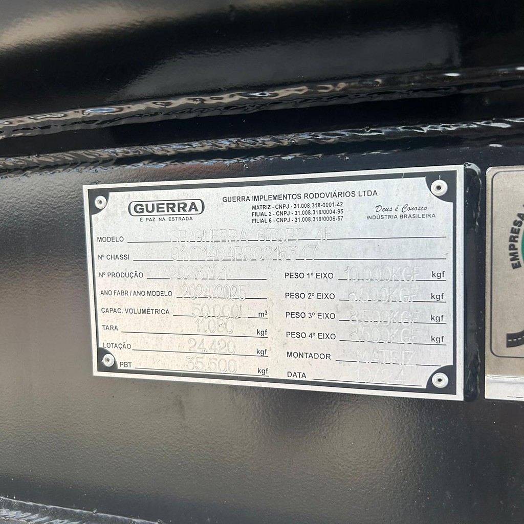 Carreta SEMI-REBOQUE TANQUE ACO Guerra ANO 2025 4 Eixos de Patio 201 Caminhoes e Carretas no Paraná