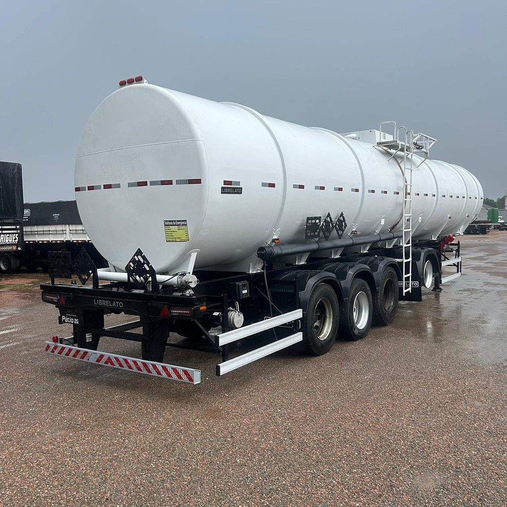 Carreta SEMI-REBOQUE TANQUE ACO Librelato ANO 2024 4 Eixos de Patio 201 Caminhoes e Carretas no Paraná