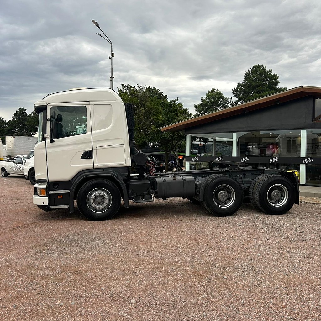 Caminhão SCANIA 440 Cavalo Mecânico ANO 2018 de Patio 201 Caminhoes e Carretas no Paraná