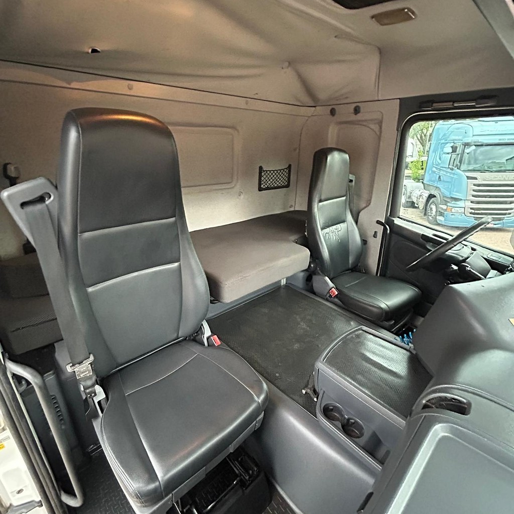 Caminhão SCANIA 440 Cavalo Mecânico ANO 2018 de Patio 201 Caminhoes e Carretas no Paraná