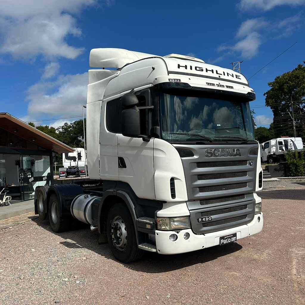Caminhão SCANIA 420 Cavalo Mecânico ANO 2008 de Patio 201 Caminhoes e Carretas no Paraná