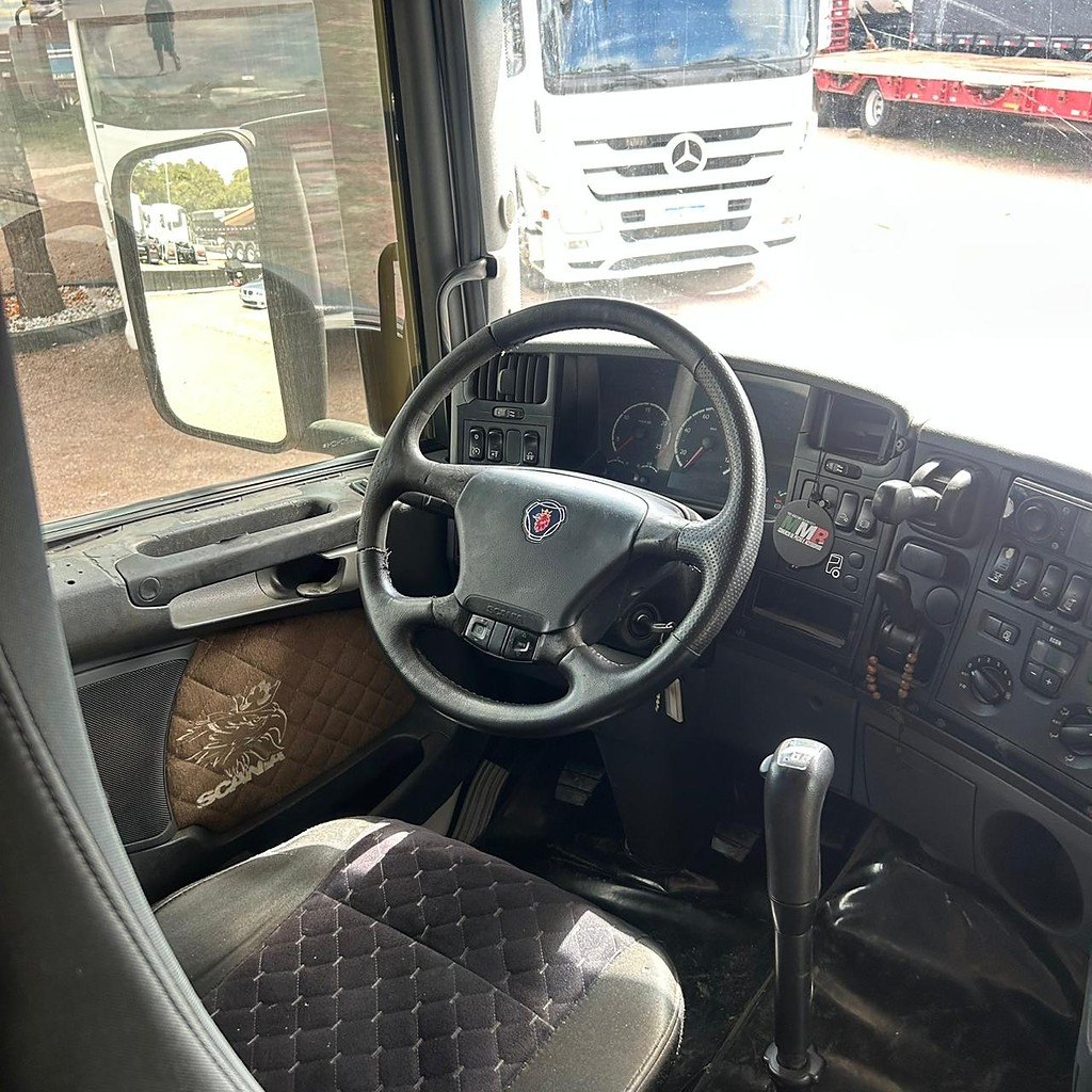 Caminhão SCANIA 420 Cavalo Mecânico ANO 2008 de Patio 201 Caminhoes e Carretas no Paraná