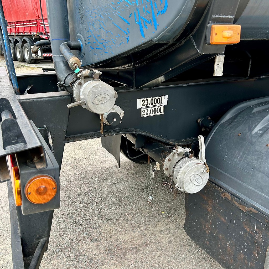 Carreta BITREM TANQUE AÇO Facchini ANO 2004 4 Eixos de Patio 201 Caminhoes e Carretas no Paraná