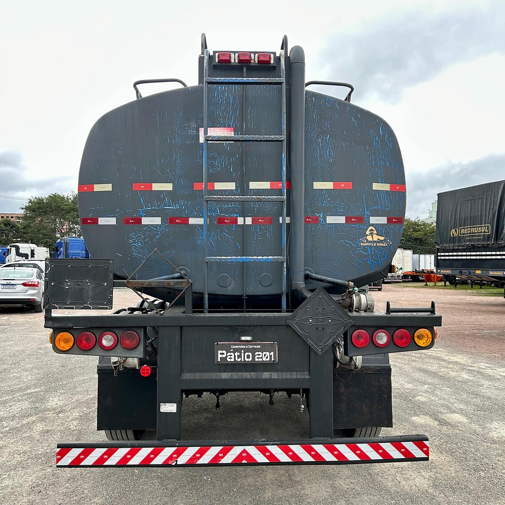 Carreta BITREM TANQUE AÇO Facchini ANO 2004 4 Eixos de Patio 201 Caminhoes e Carretas no Paraná