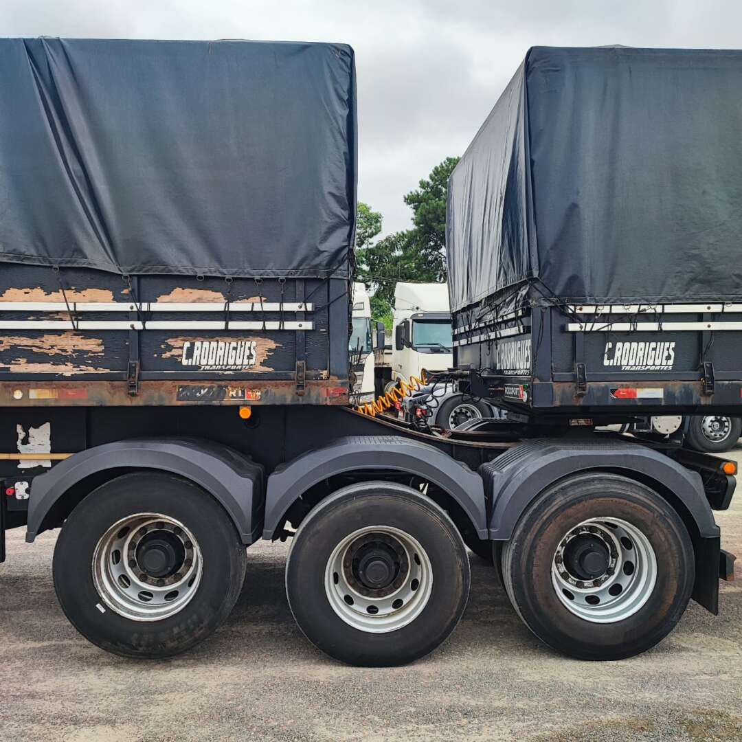 Carreta BITREM 9 EIXOS GRANELEIRO Rodofort ANO 2022 9 Eixos de Patio 201 Caminhoes e Carretas no Paraná