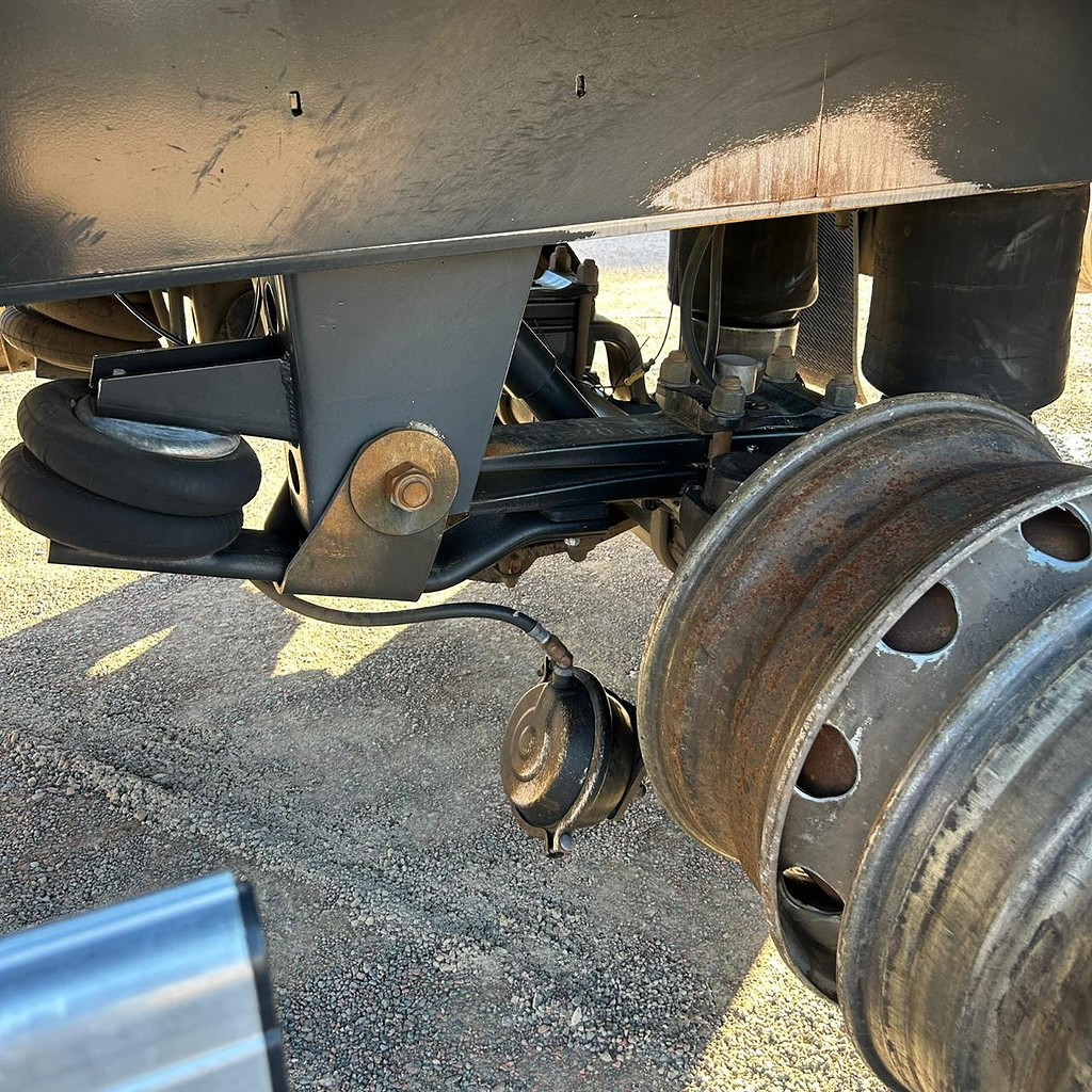 Carreta SEMI-REBOQUE BAU SIDER Randon ANO 2021 1+1+1 Vanderleia de Patio 201 Caminhoes e Carretas no Paraná