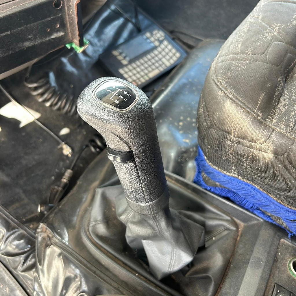 Caminhão VOLKSWAGEN VW 25390 Cavalo Mecânico ANO 2016 de Patio 201 Caminhoes e Carretas no Paraná