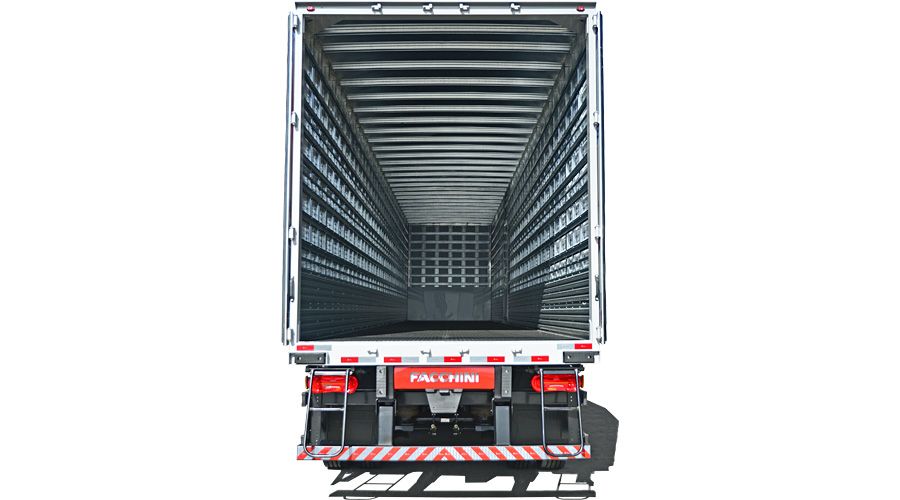 Carreta SEMI-REBOQUE BAU FURGAO Facchini ANO 2026 1+1 Vanderleia de Patio 201 Caminhoes e Carretas no Paraná