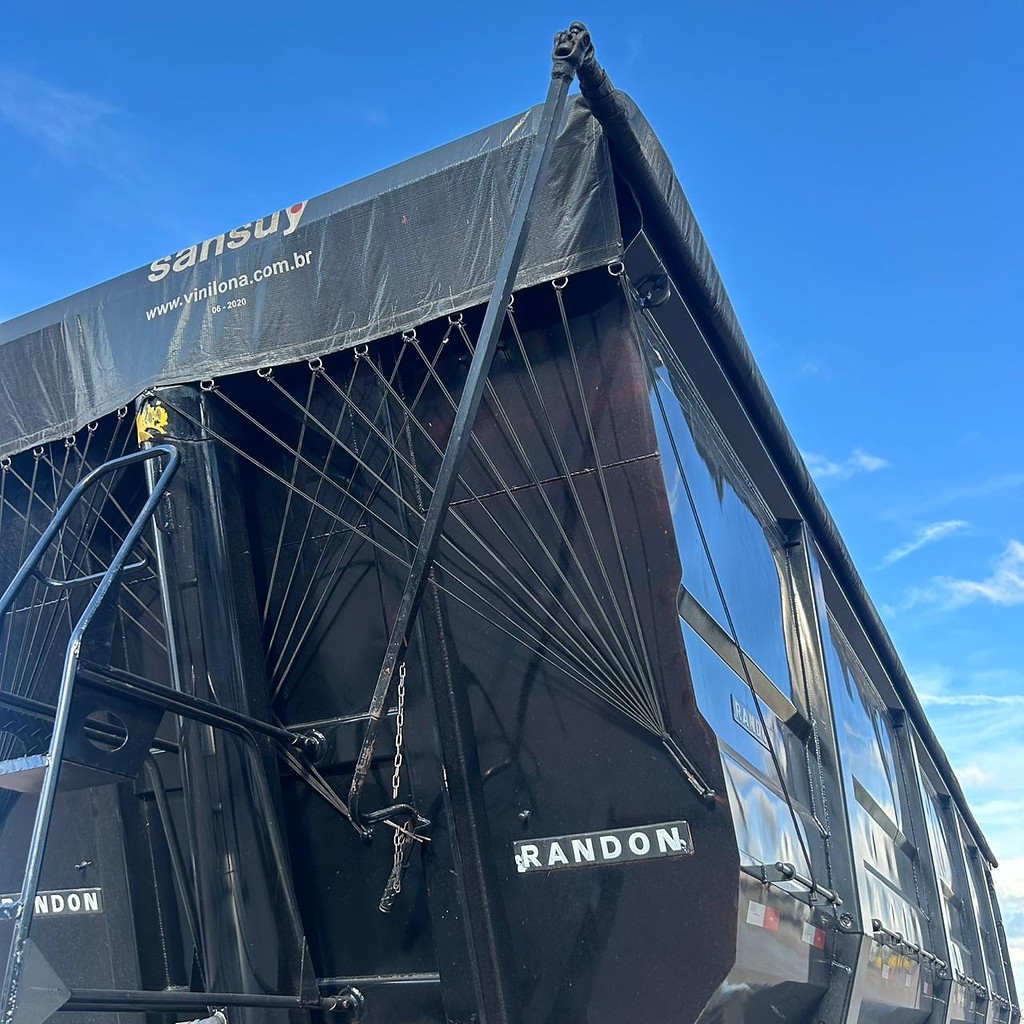 Carreta SEMI-REBOQUE BASCULANTE Randon ANO 2023 4 Eixos de Patio 201 Caminhoes e Carretas no Paraná