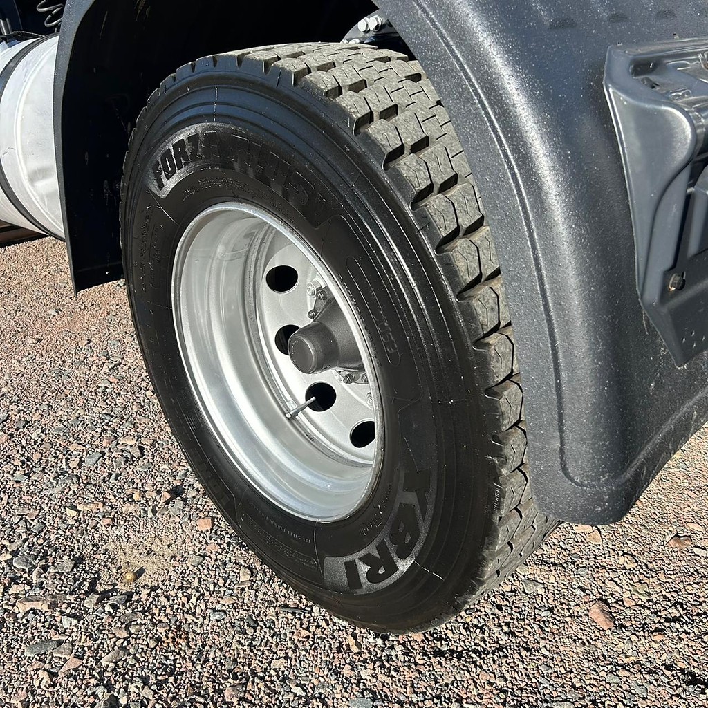 Caminhão SCANIA 420 Cavalo Mecânico ANO 2010 de Patio 201 Caminhoes e Carretas no Paraná