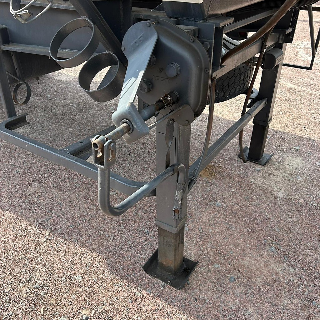 Carreta BITREM TANQUE AÇO Rodotic ANO 2009 1 Eixo de Patio 201 Caminhoes e Carretas no Paraná