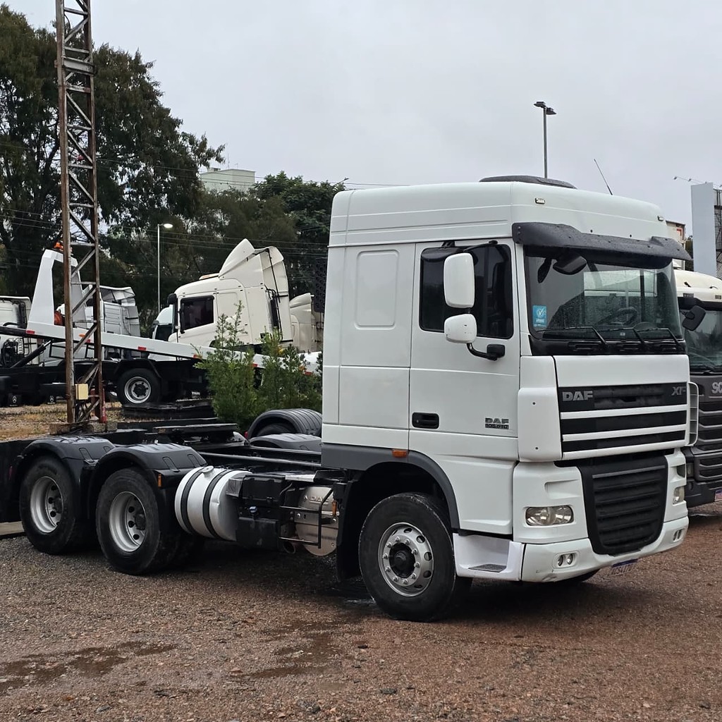 Caminhão DAF XF105 510 Cavalo Mecânico ANO 2020 de Patio 201 Caminhoes e Carretas no Paraná