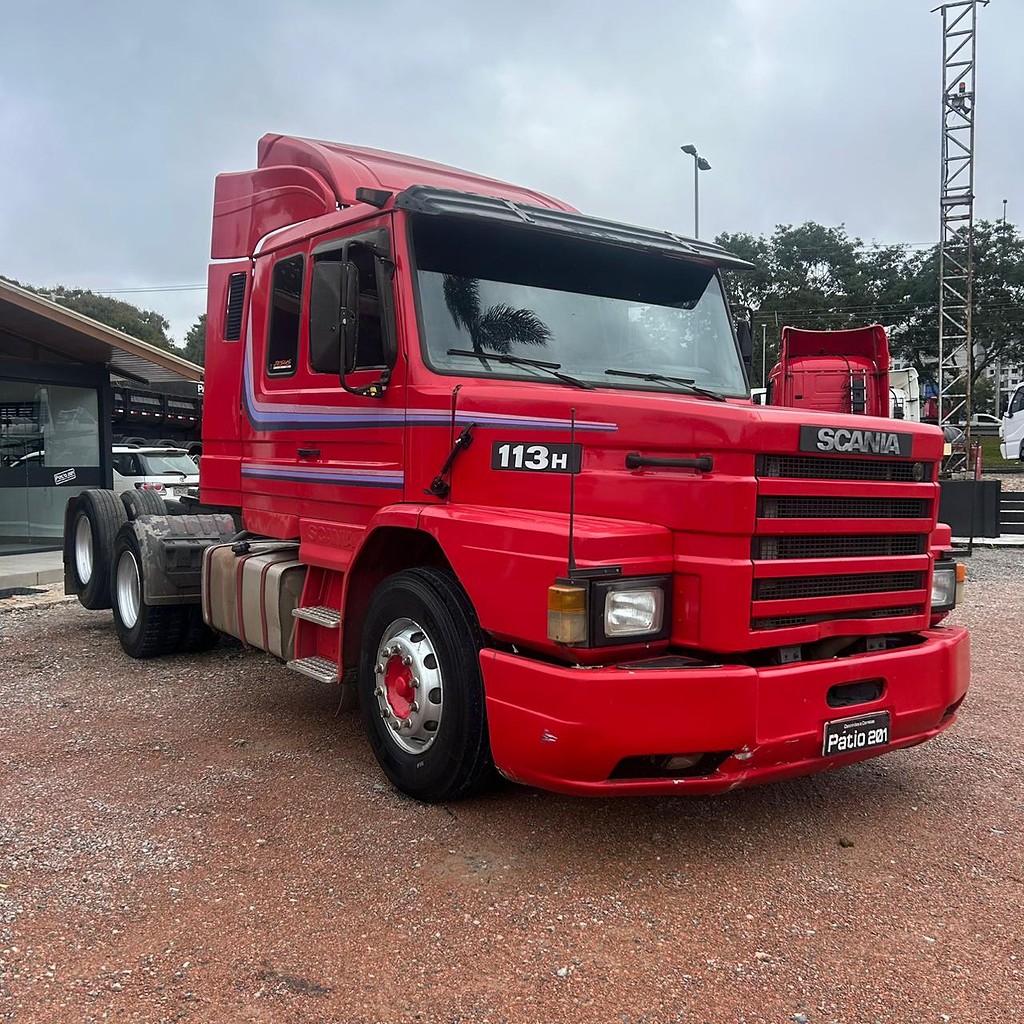 Caminhão SCANIA 113 360 Cavalo Mecânico ANO 1998 de Patio 201 Caminhoes e Carretas no Paraná