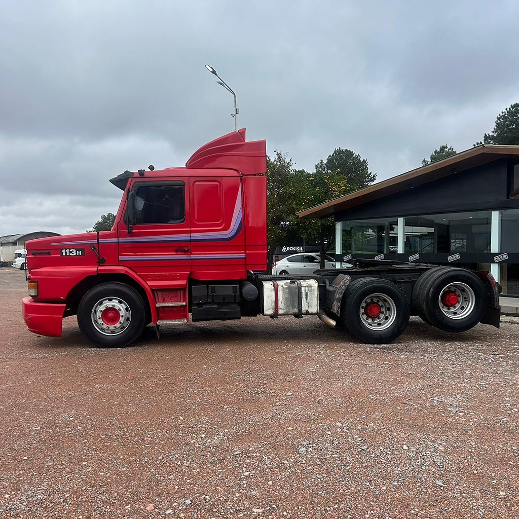 Caminhão SCANIA 113 360 Cavalo Mecânico ANO 1998 de Patio 201 Caminhoes e Carretas no Paraná