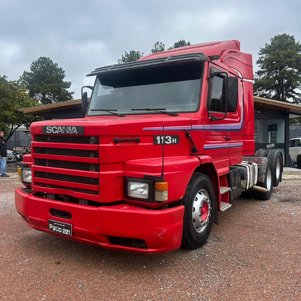 Caminhão SCANIA 113 360 Cavalo Mecânico ANO 1998 de Patio 201 Caminhoes e Carretas no Paraná