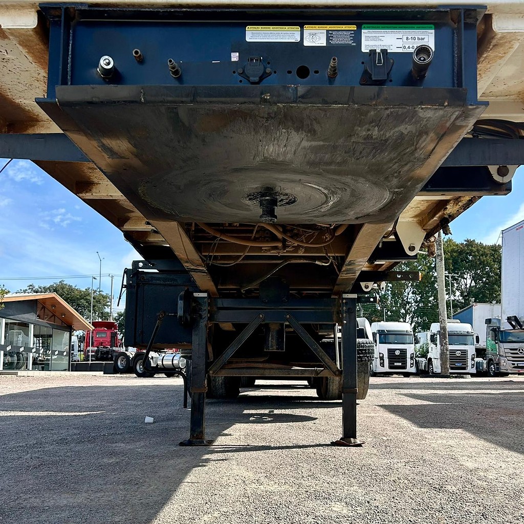 Carreta BITREM BASCULANTE Randon ANO 2021 4 Eixos de Patio 201 Caminhoes e Carretas no Paraná