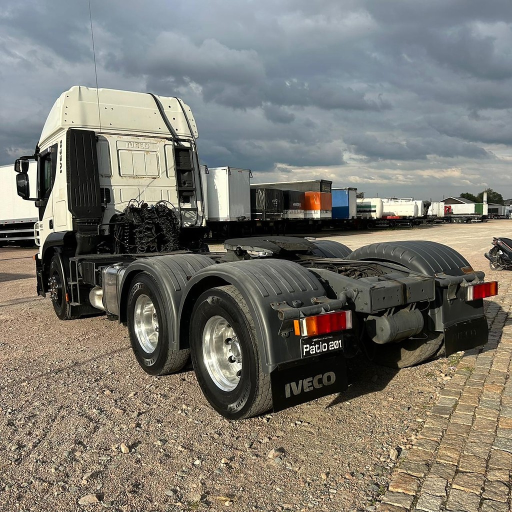 Caminhão IVECO STRALIS 480 Cavalo Mecânico ANO 2013 de Patio 201 Caminhoes e Carretas no Paraná
