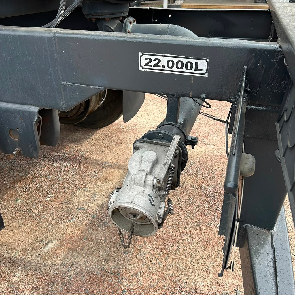 Carreta BITREM TANQUE INOX Outros ANO 2009 4 Eixos de Patio 201 Caminhoes e Carretas no Paraná