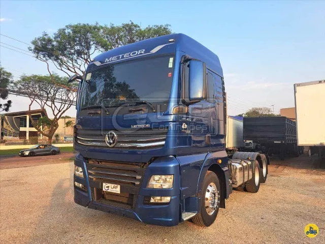 Caminhão VOLKSWAGEN VW 28460 Cavalo Mecânico ANO 2023 de Laf Caminhões no Paraná