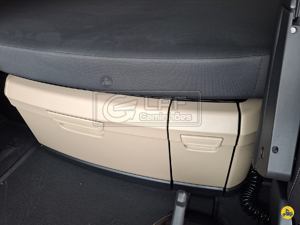 Caminhão VOLKSWAGEN METEOR 28480 Cavalo Mecânico ANO 2025 de Laf Caminhões no Paraná