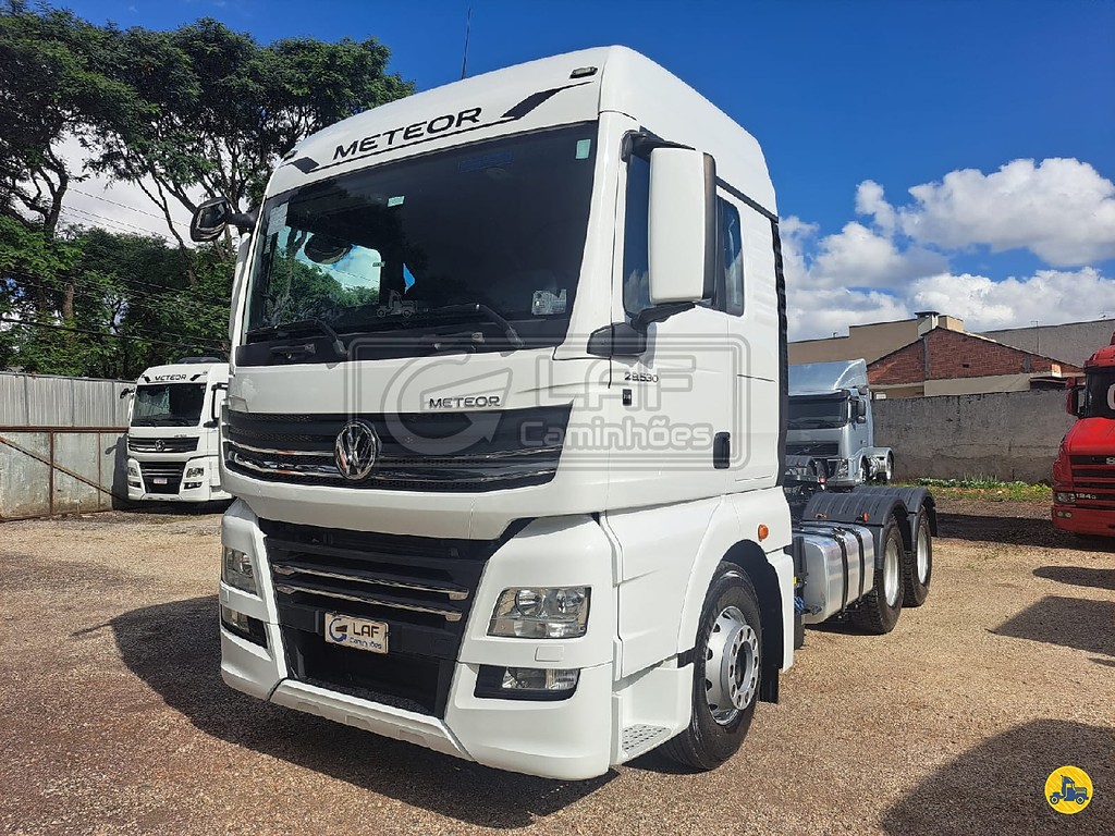 Caminhão VOLKSWAGEN METEOR 29530 Cavalo Mecânico ANO 2025 de Laf Caminhões no Paraná