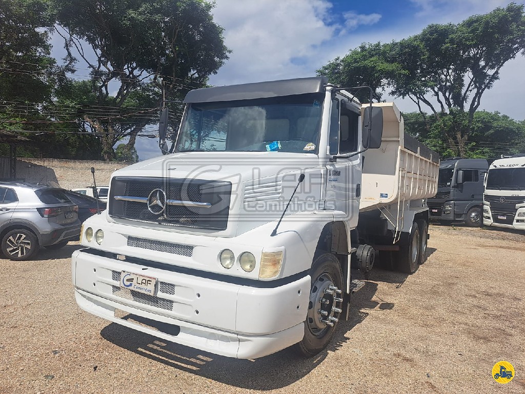 Caminhão MERCEDES BENZ MB 1620 Caçamba Basculante ANO 2009 de Laf Caminhões no Paraná