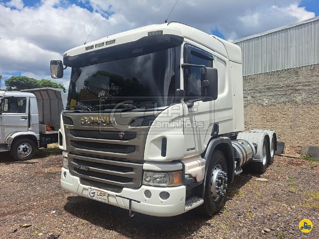 Caminhão SCANIA P360 Cavalo Mecânico ANO 2014 de Laf Caminhões no Paraná