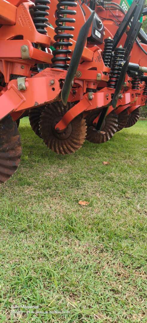 PLANTADEIRA PLANTI CENTER PREMIER EXTRA 10/9 ANO 2022 de Auto Máquinas Palotina no Paraná