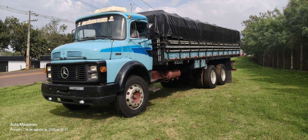 Caminhão MERCEDES BENZ MB 1513 Graneleiro ANO 1987 de Auto Máquinas Palotina no Paraná