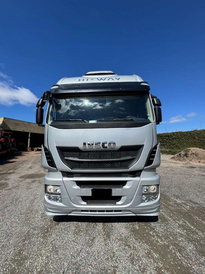 Caminhão IVECO HI WAY 440 Cavalo Mecânico ANO 2020 de Geração Caminhões e Carretas no Paraná